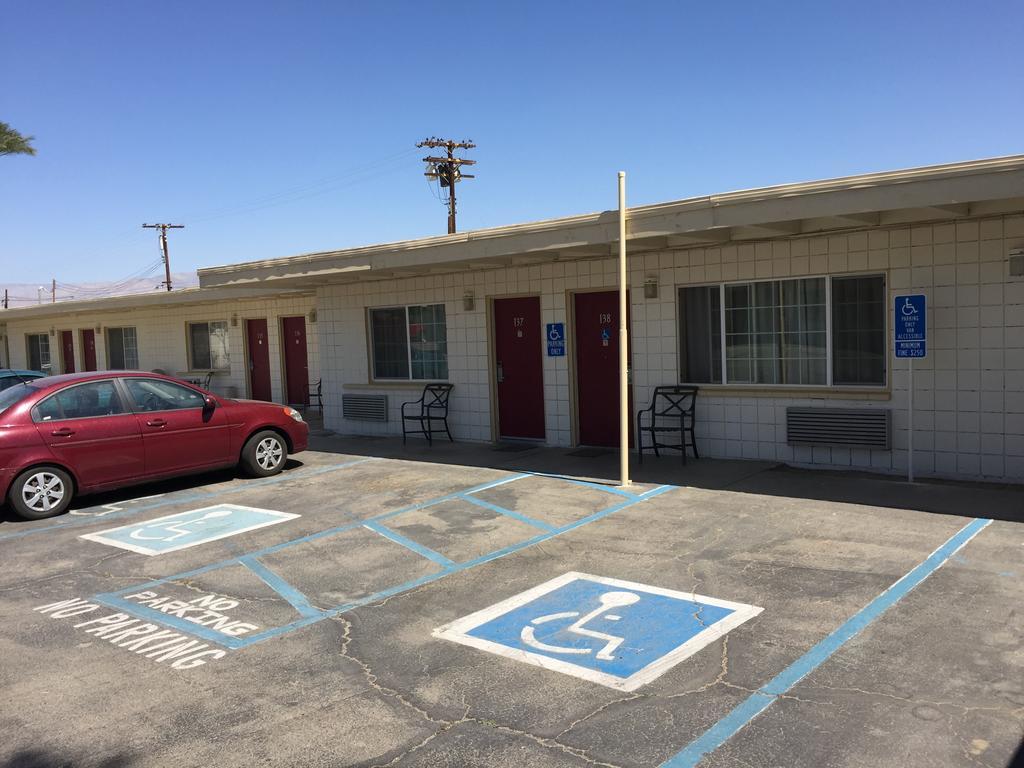 Western Sands Motel Indio Exteriér fotografie