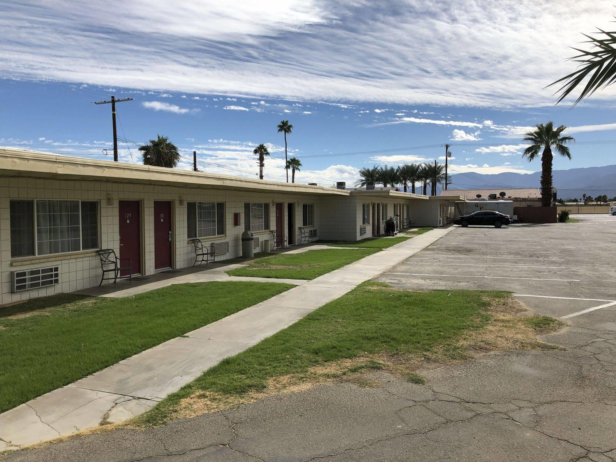 Western Sands Motel Indio Exteriér fotografie