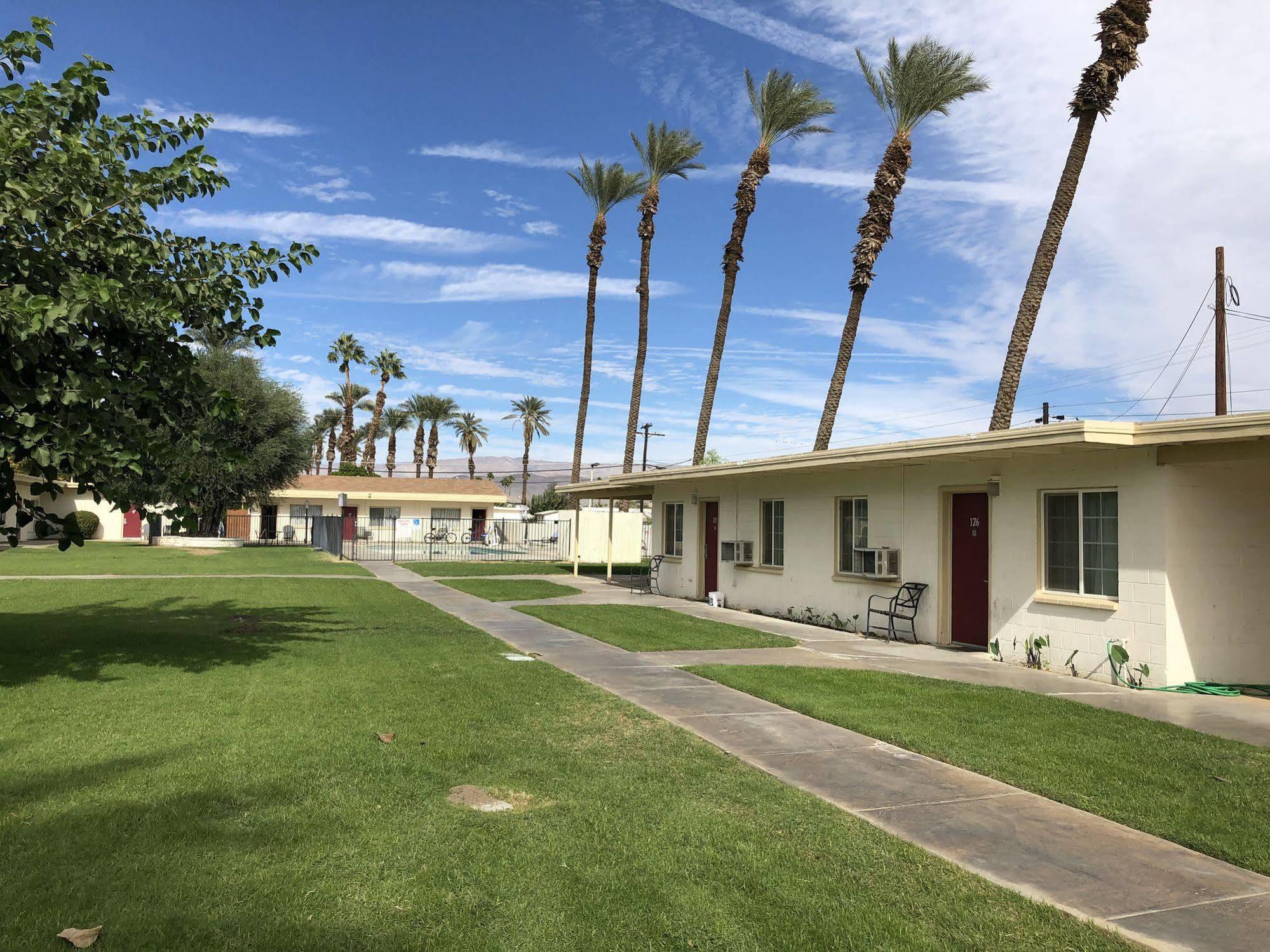 Western Sands Motel Indio Exteriér fotografie