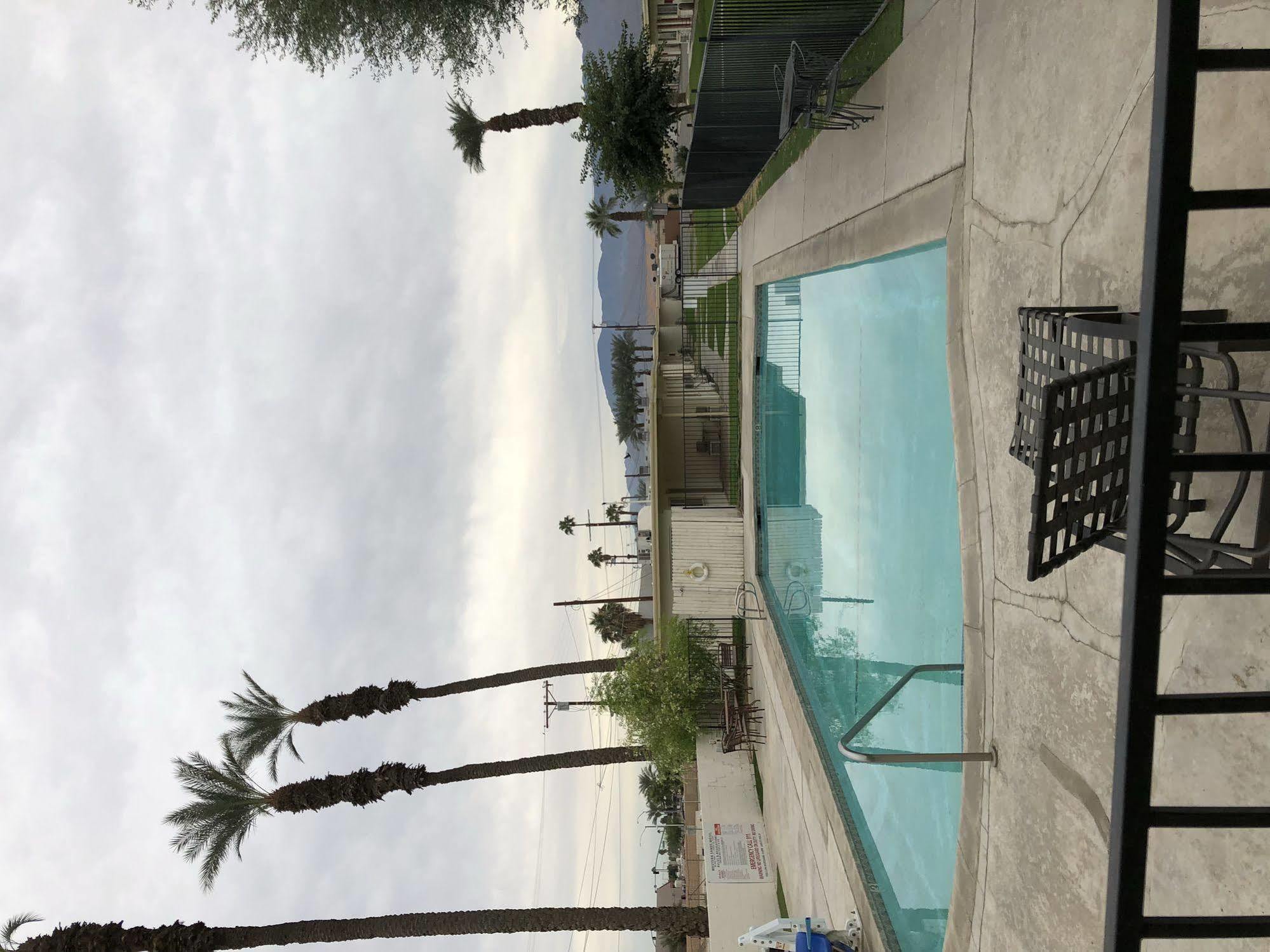 Western Sands Motel Indio Exteriér fotografie