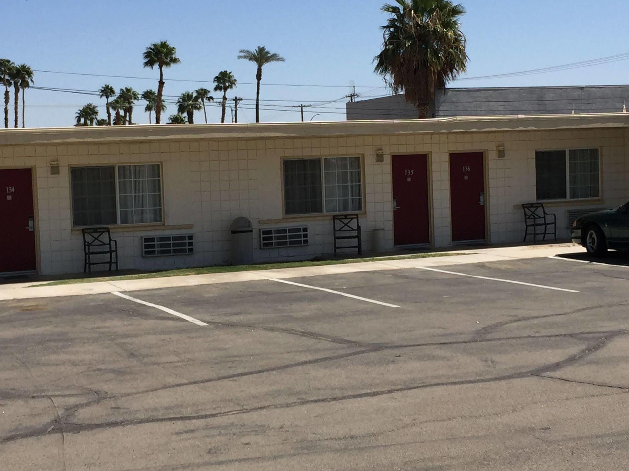 Western Sands Motel Indio Exteriér fotografie